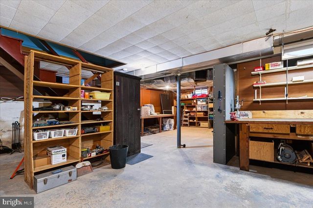 36 PASCHALL RD, Wilmington, DE 19803