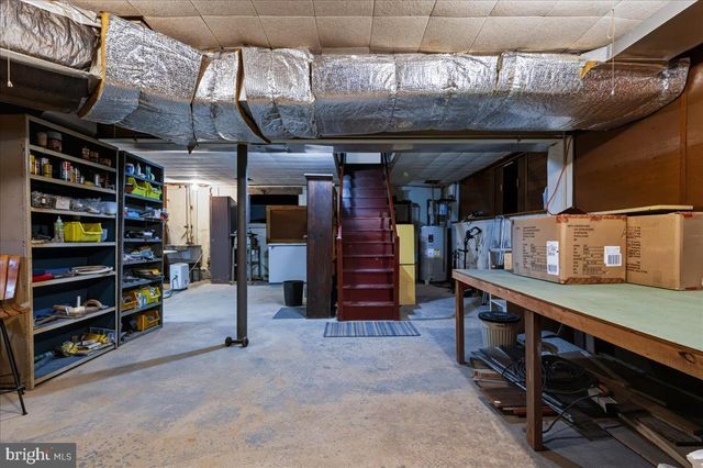 36 PASCHALL RD, Wilmington, DE 19803