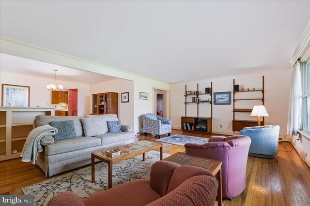 36 PASCHALL RD, Wilmington, DE 19803