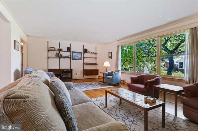 36 PASCHALL RD, Wilmington, DE 19803