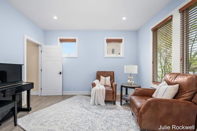 4985 W Village Court SE, Ada, MI 49301