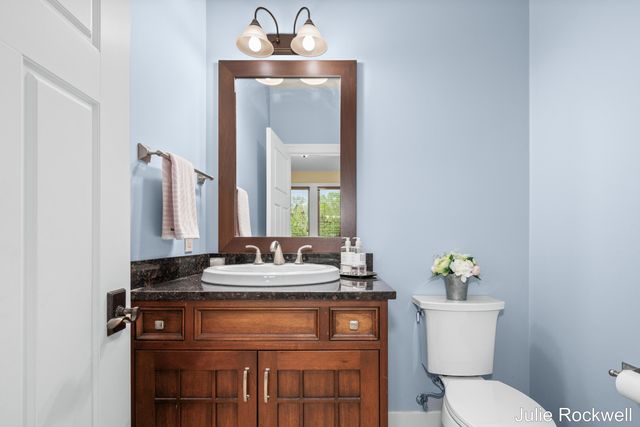 4985 W Village Court SE, Ada, MI 49301