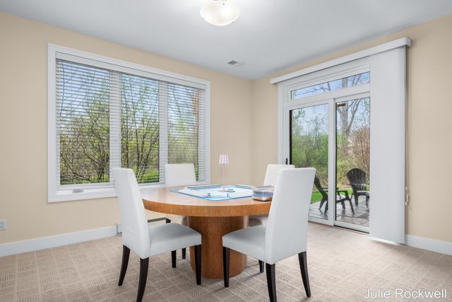 4985 W Village Court SE, Ada, MI 49301