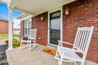 9800 Valley Farms Blvd, Louisville, KY 40272