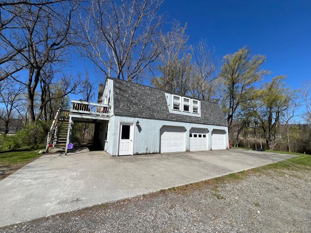 24 Wilson Eaton Road, Amenia, NY 12501