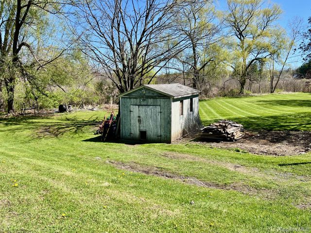 24 Wilson Eaton Road, Amenia, NY 12501