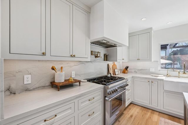 2 Augusta Court, Los Gatos, CA 95030