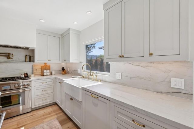 2 Augusta Court, Los Gatos, CA 95030