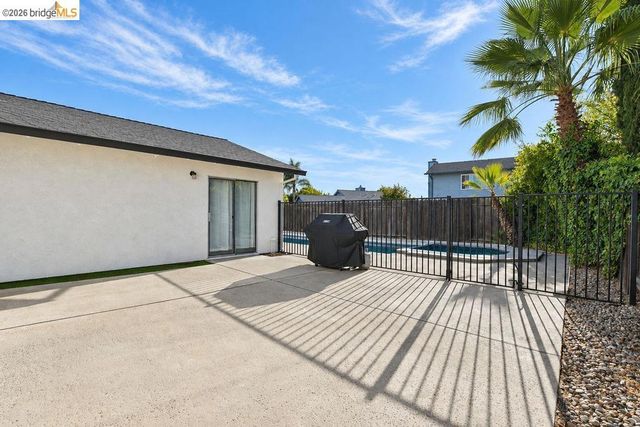 4239 Sequoia Drive, Oakley, CA 94561