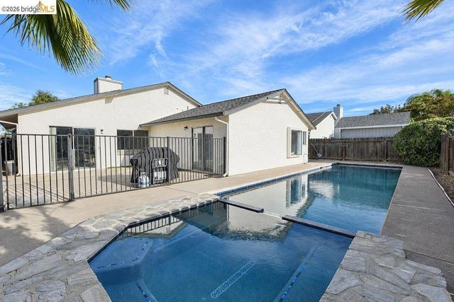 4239 Sequoia Drive, Oakley, CA 94561