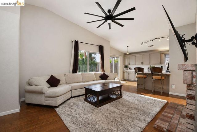 4239 Sequoia Drive, Oakley, CA 94561