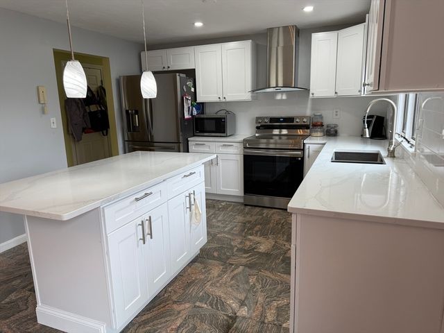 93 Morgan Street, Randolph, MA 02368