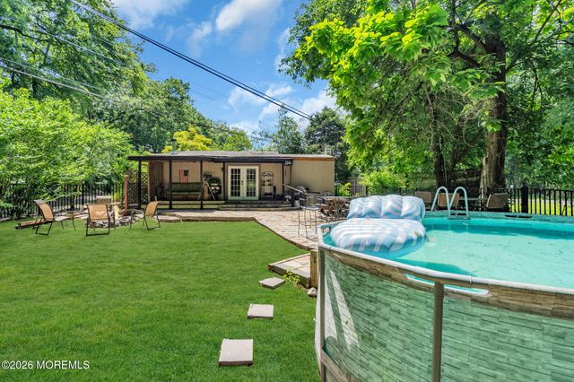 21 Yellowbrook Road, Freehold, NJ 07728