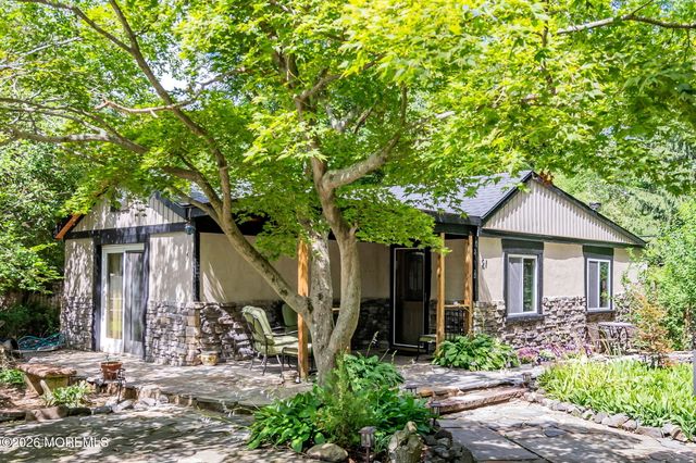 21 Yellowbrook Road, Freehold, NJ 07728