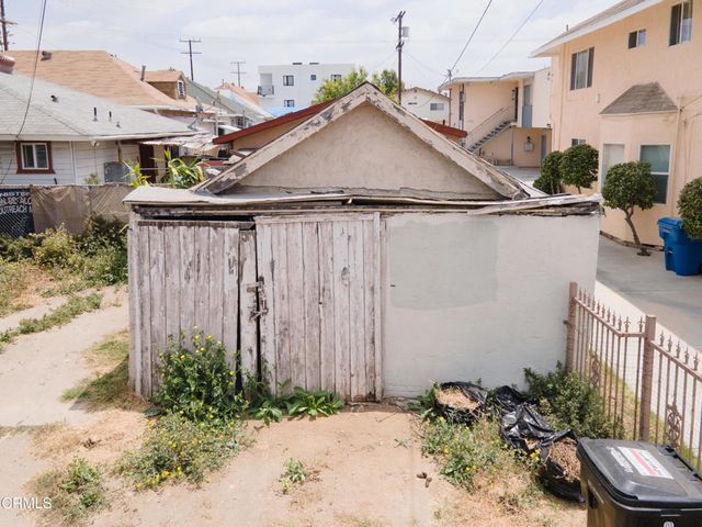 3000 Darwin Avenue, Los Angeles, CA 90031