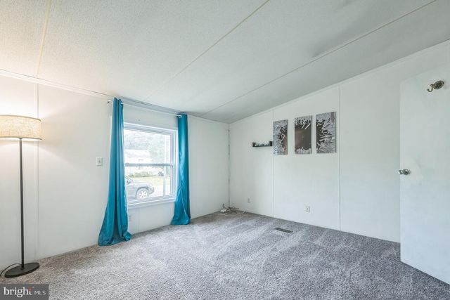 19 KAREN PL, Dover, DE 19901