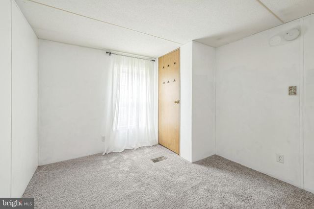 19 KAREN PL, Dover, DE 19901