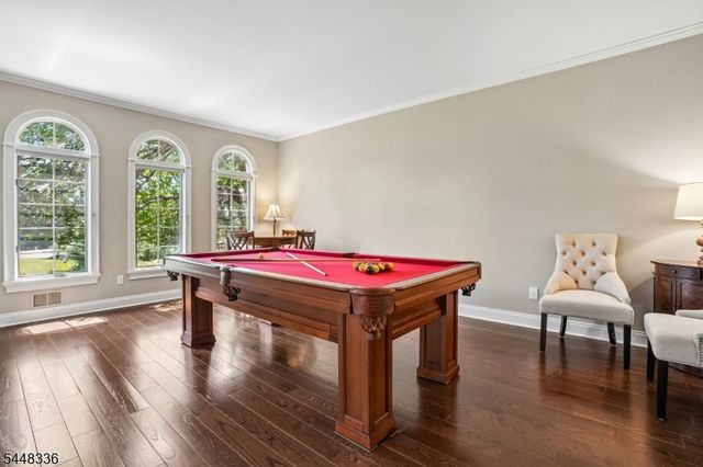 6 Proprietor Ln, Readington Twp., NJ 08889