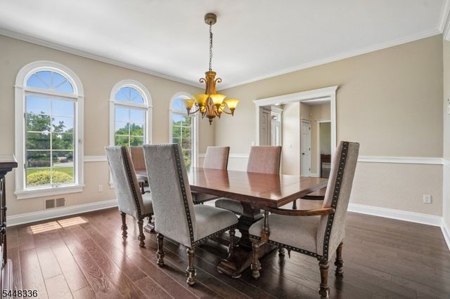 6 Proprietor Ln, Readington Twp., NJ 08889