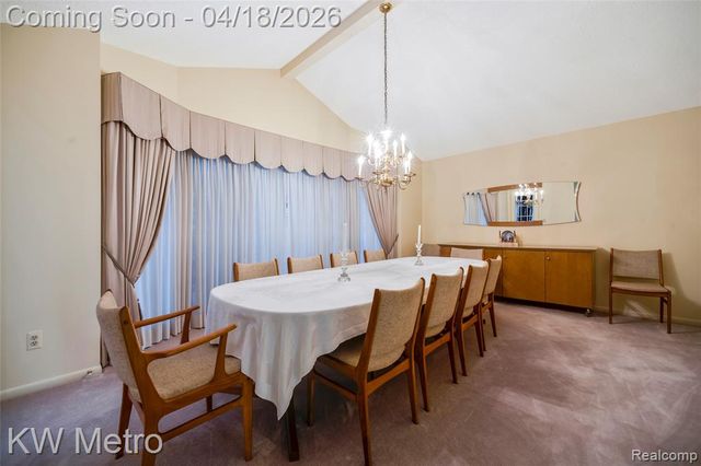 3086 Bloomfield Park Drive, West Bloomfield, MI 48323