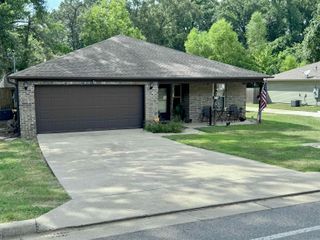 307 S Shady Lane, Benton, AR 72015