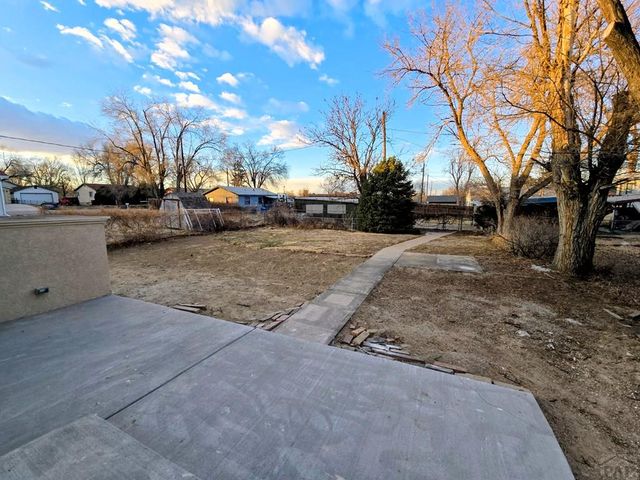 4205 St Clair Ave, Pueblo, CO 81005