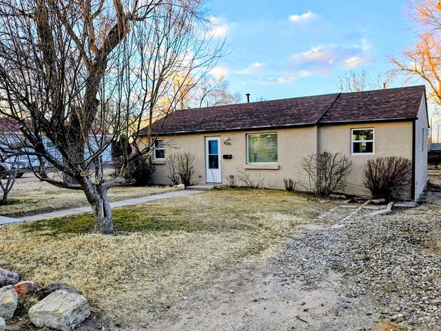 4205 St Clair Ave, Pueblo, CO 81005
