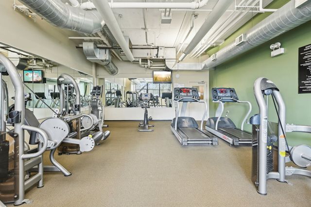 2323 W PERSHING Road 340, Chicago, IL 60609