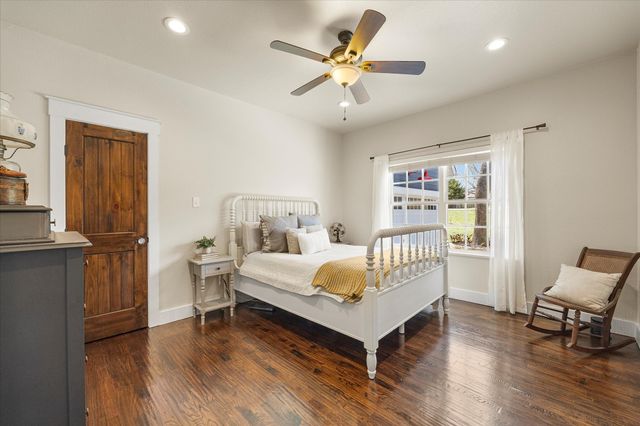 508 SAINT MARY Street, Rockwall, TX 75087