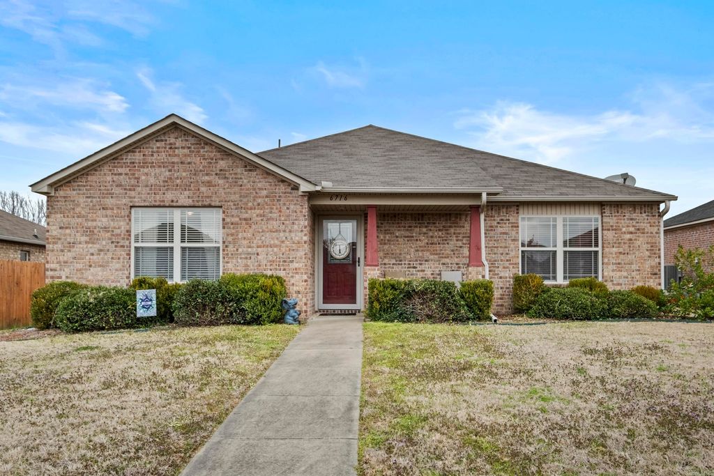 6716 Ridgemist Lane, North Little Rock, AR 72117