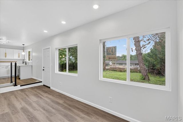 10243 Pannell Drive, St Louis, MO 63136