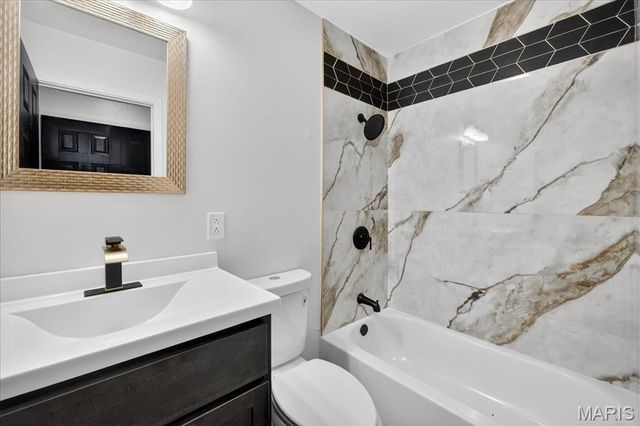 10243 Pannell Drive, St Louis, MO 63136