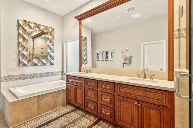 52720 Avenue Velasco, La Quinta, CA 92253