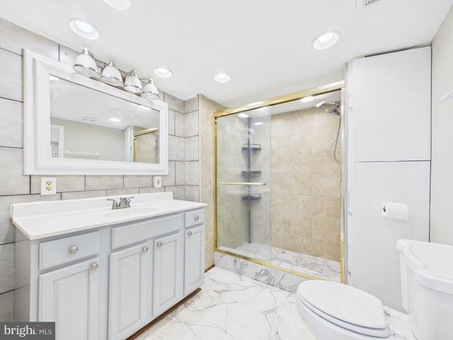 203 SHACKELFORD WELL RD, Fredericksburg, VA 22406