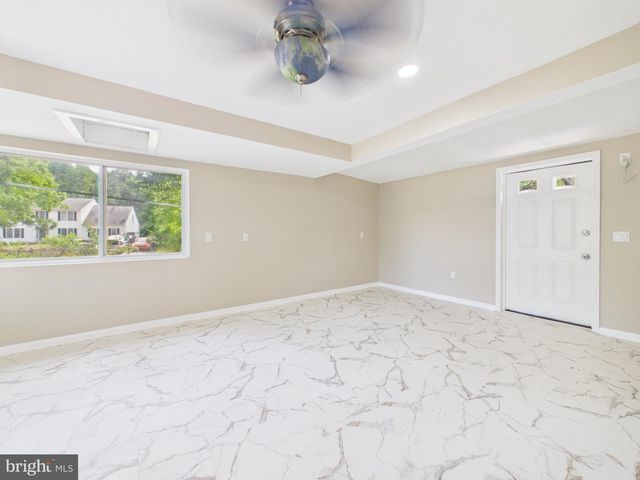 203 SHACKELFORD WELL RD, Fredericksburg, VA 22406