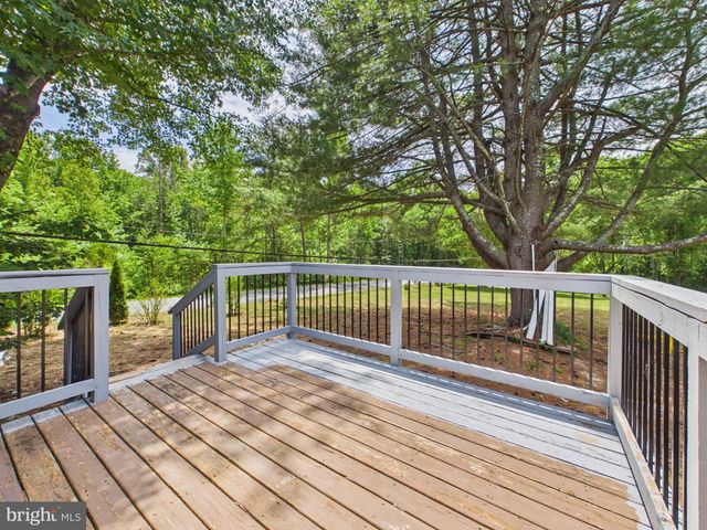 203 SHACKELFORD WELL RD, Fredericksburg, VA 22406