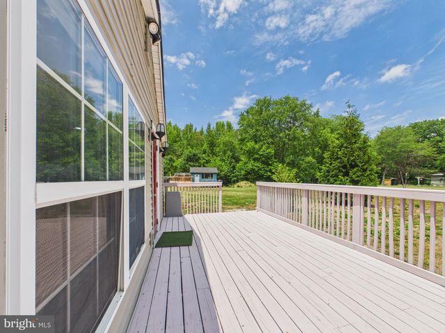 203 SHACKELFORD WELL RD, Fredericksburg, VA 22406