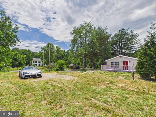 203 SHACKELFORD WELL RD, Fredericksburg, VA 22406