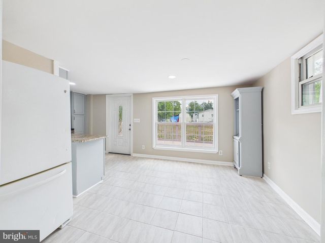 203 SHACKELFORD WELL RD, Fredericksburg, VA 22406