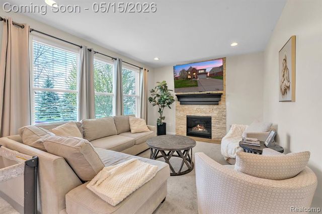 50647 Bredenbury Drive, Macomb, MI 48044