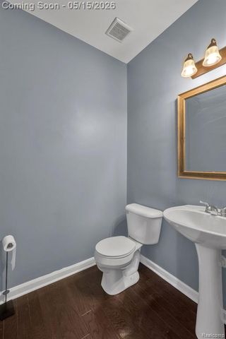 50647 Bredenbury Drive, Macomb, MI 48044