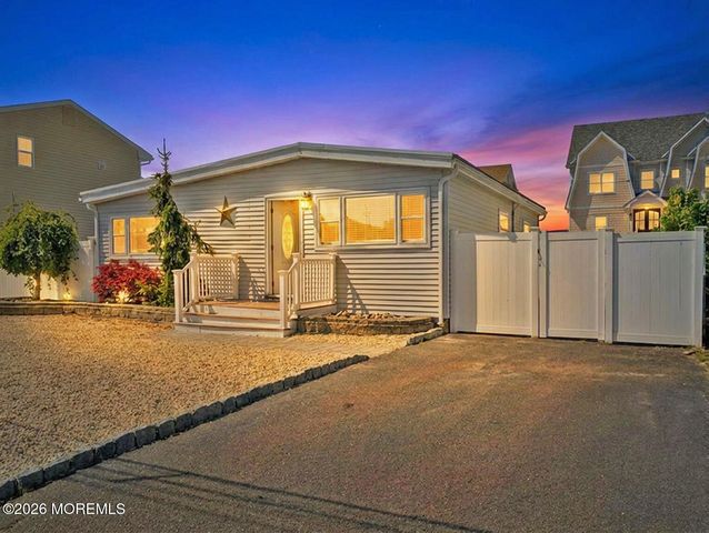 3414 Bergen Avenue, Toms River, NJ 08753