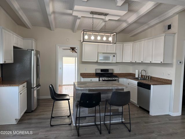 3414 Bergen Avenue, Toms River, NJ 08753