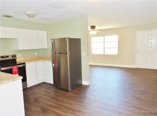 515 S Monroe Street, Beverly Hills, FL 34465