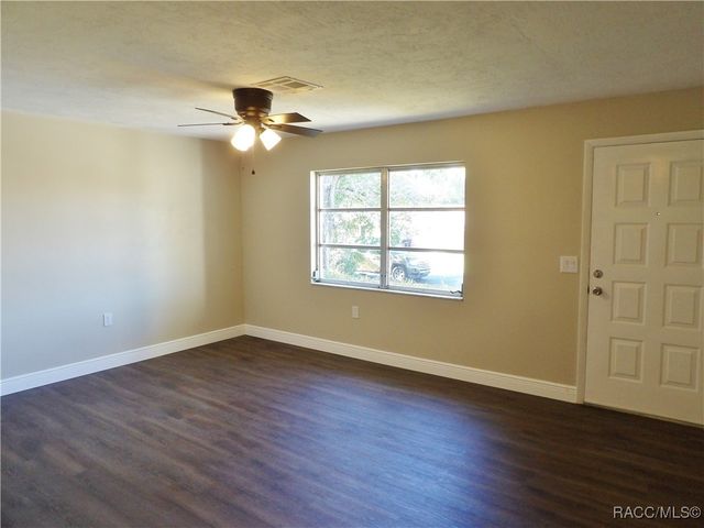 515 S Monroe Street, Beverly Hills, FL 34465