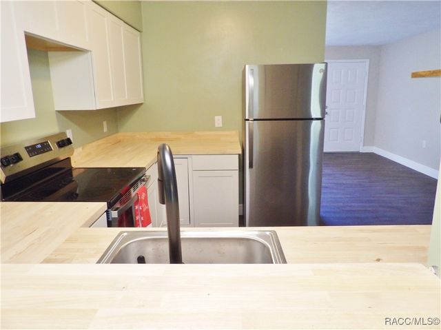 515 S Monroe Street, Beverly Hills, FL 34465