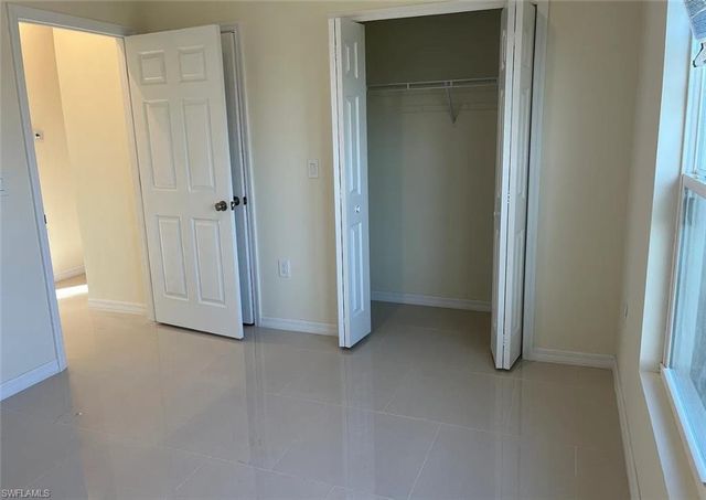 2910 55th ST W, Lehigh Acres, FL 33971