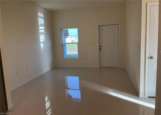 2910 55th ST W, Lehigh Acres, FL 33971
