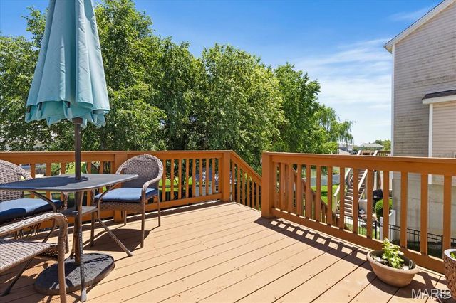 1744 Briarmanor Drive, Lake St Louis, MO 63367