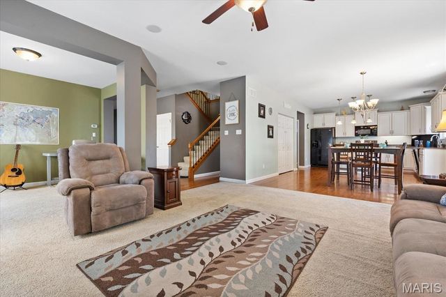 1744 Briarmanor Drive, Lake St Louis, MO 63367